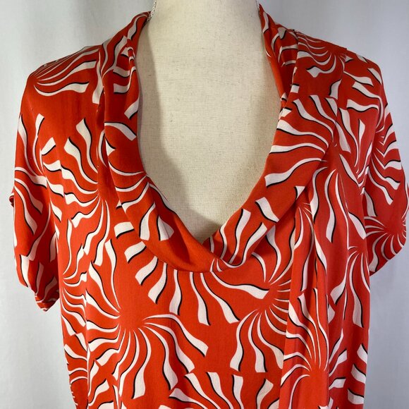 Diane Von Furstenburg Size 8 Dione Silk Stretch Drape Blouse Coral Short Sleeves - Picture 4 of 14